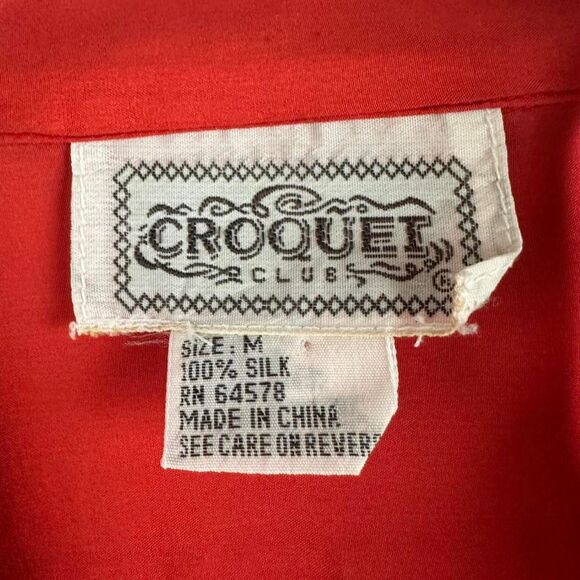 VTG 90s Croquet Club 100% Silk Red Button Up Blouse Sz M Retro Closet Staple - Picture 3 of 6
